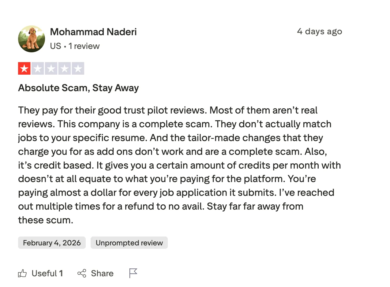 AIApply Trustpilot review highlighting billing issues and unexpected charges